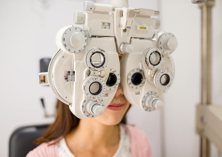 woman getting an eye exam